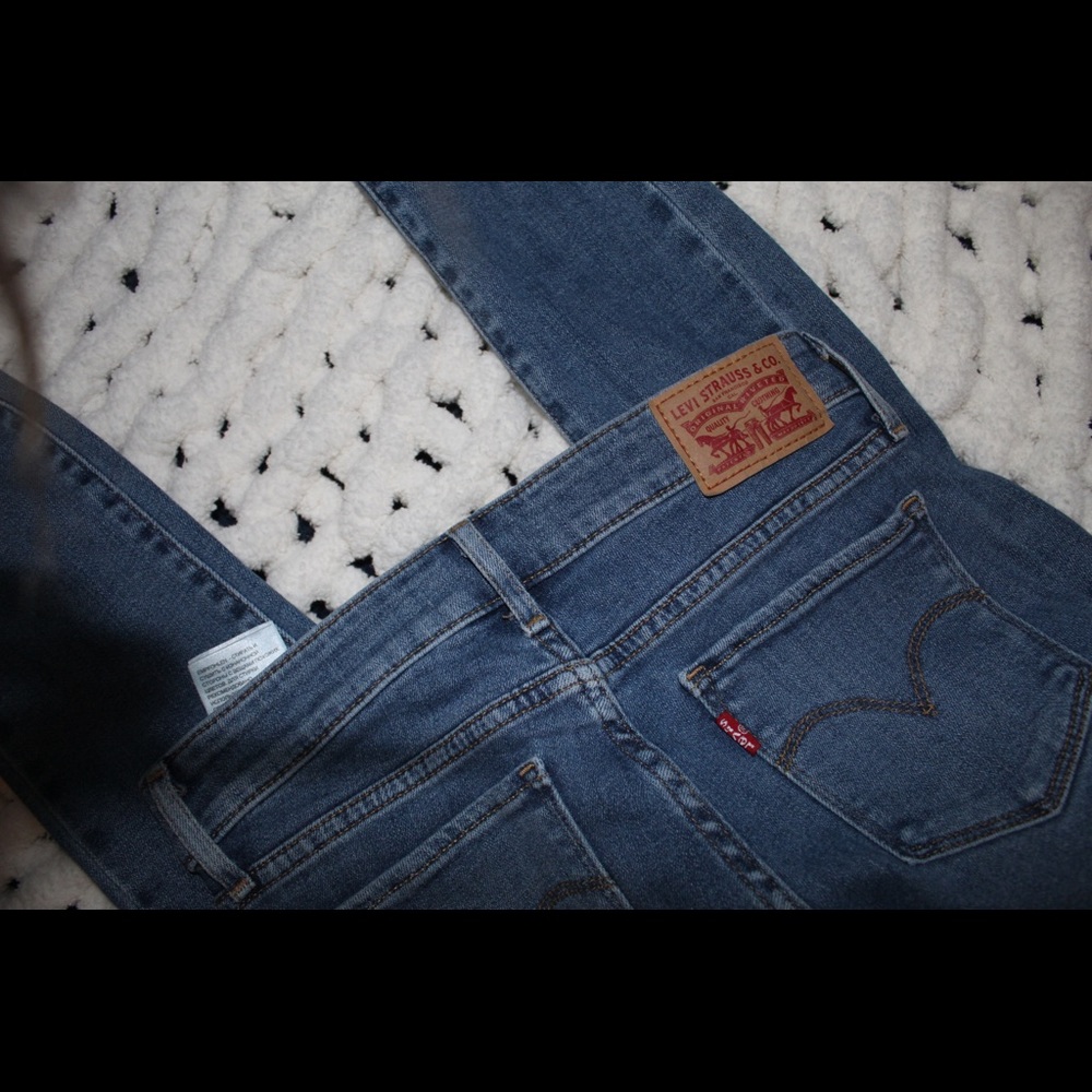 Levi’s women jeans